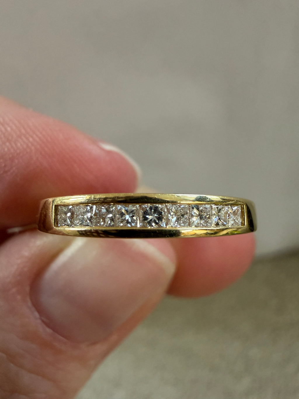 18ct Yellow Gold Ring