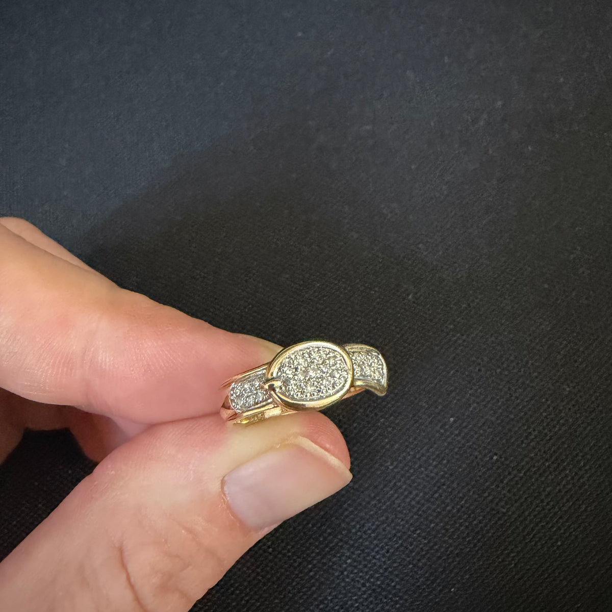 9ct Yellow Gold Ring