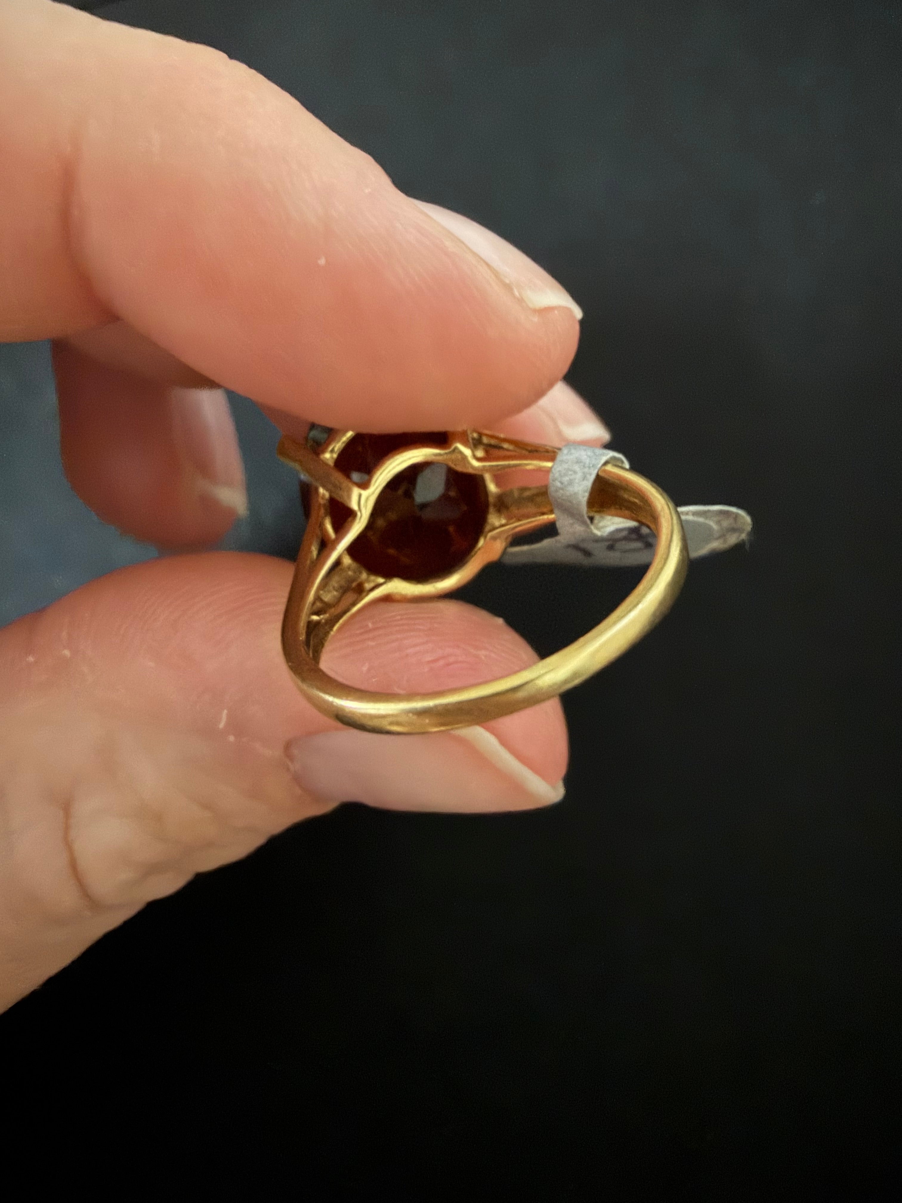 18ct Yellow Gold Ring