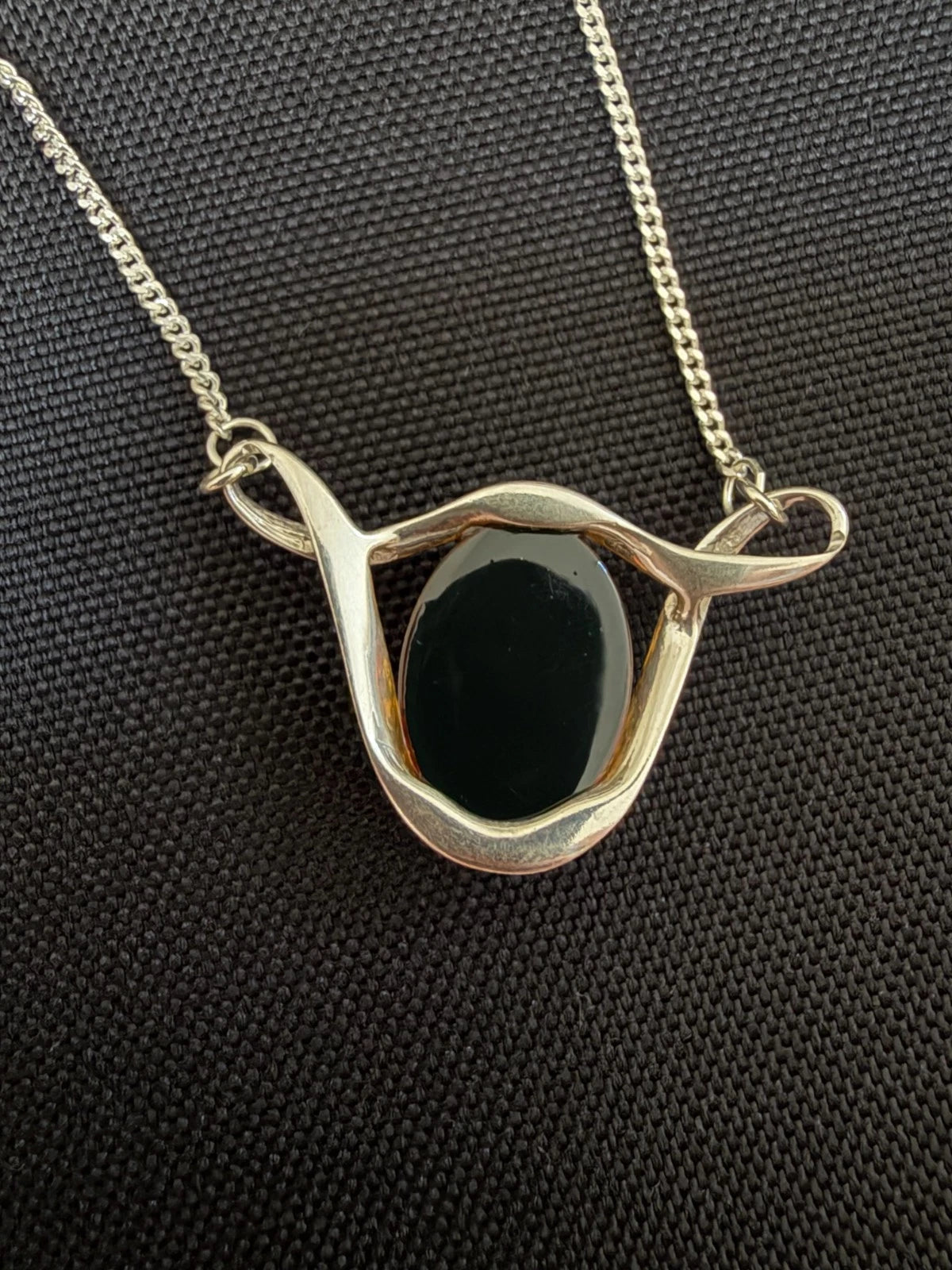 Silver Green Amber Pendant Oval Set In Centre Of Flat Curb Link Chain